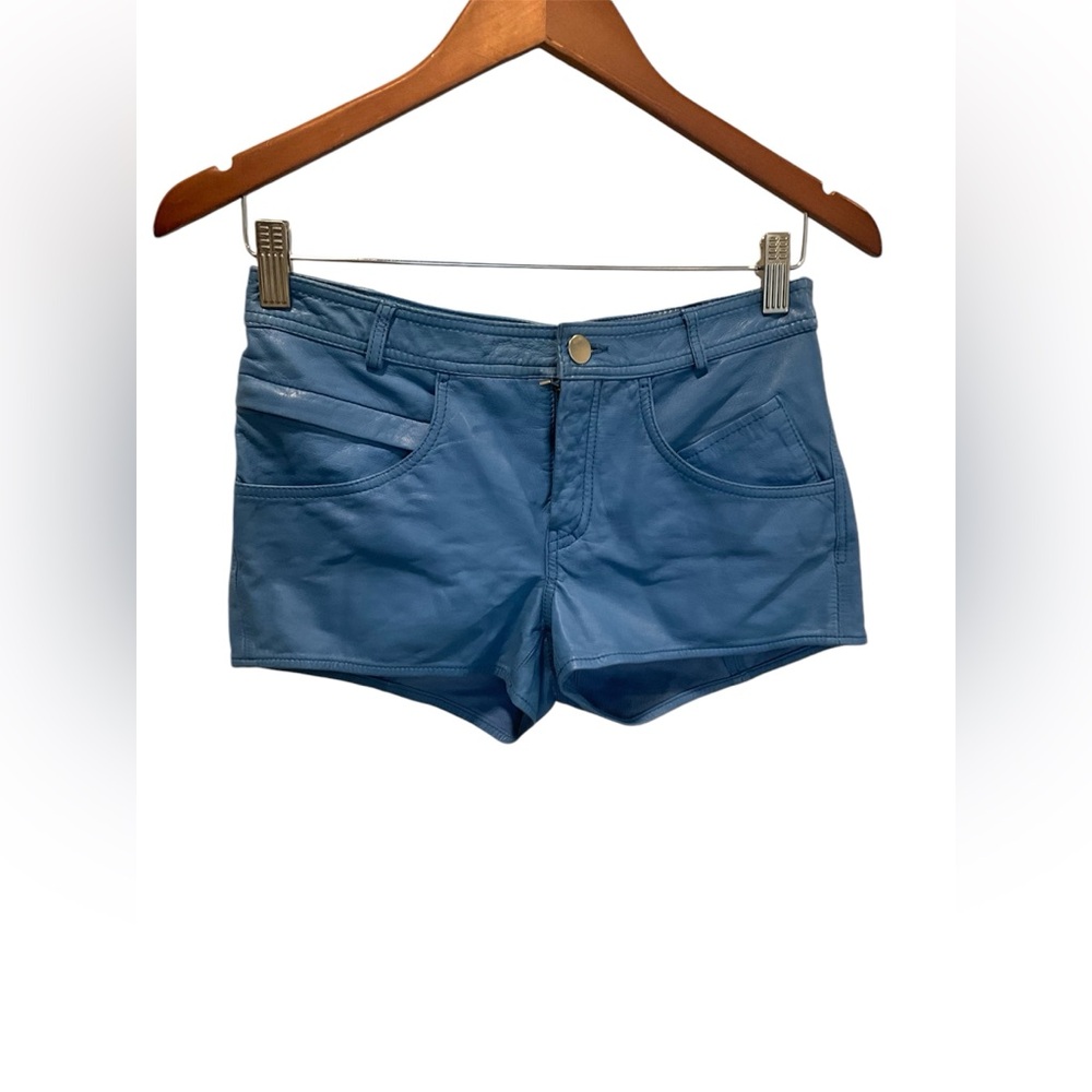 La Marque lather short